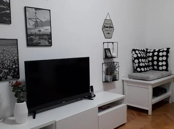 Daire La Madre Rijeka